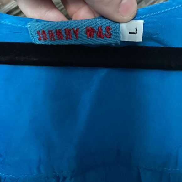 Johnny Was embroidered vneck blouse - Picture 5 of 7